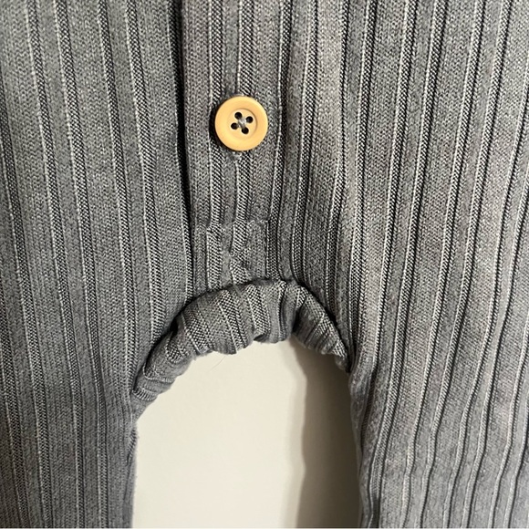 Size 12 Months Grayson Collective Baby Boys Ribbed Button Bodysuit Spring - Picture 3 of 11